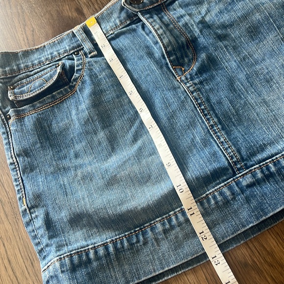 Old Navy Women's Jean Skirt  8 Stretch - Picture 2 of 10